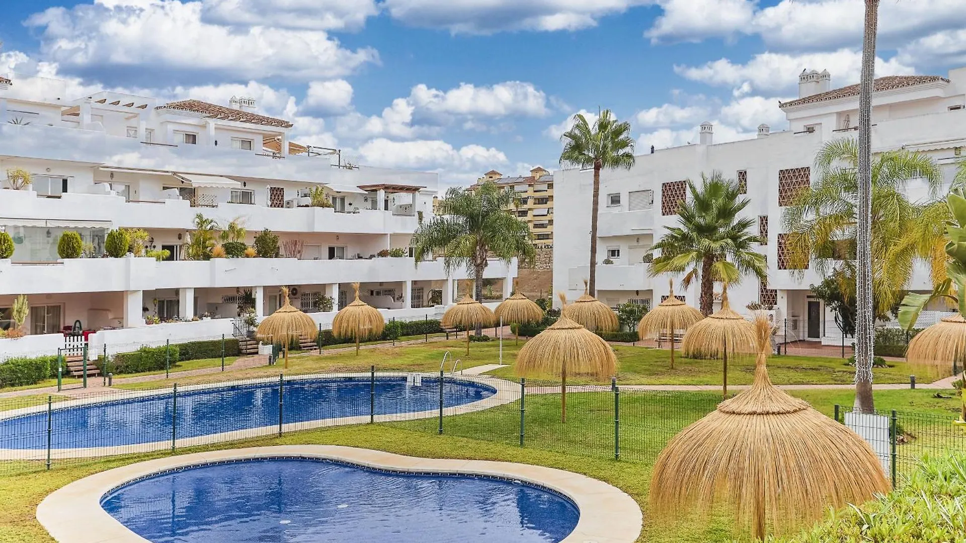 Penthouse Luny Apartment Estepona