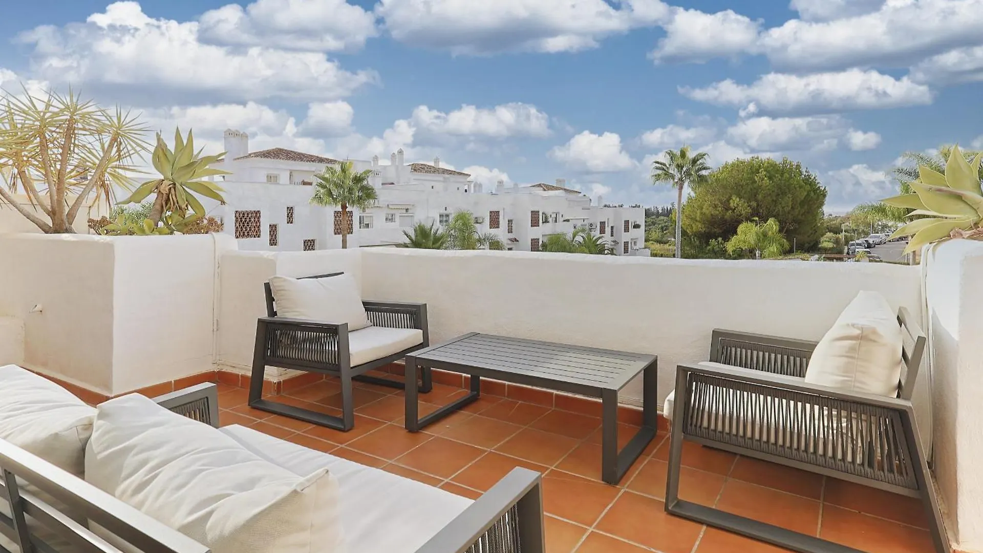 Penthouse Luny Apartment Estepona
