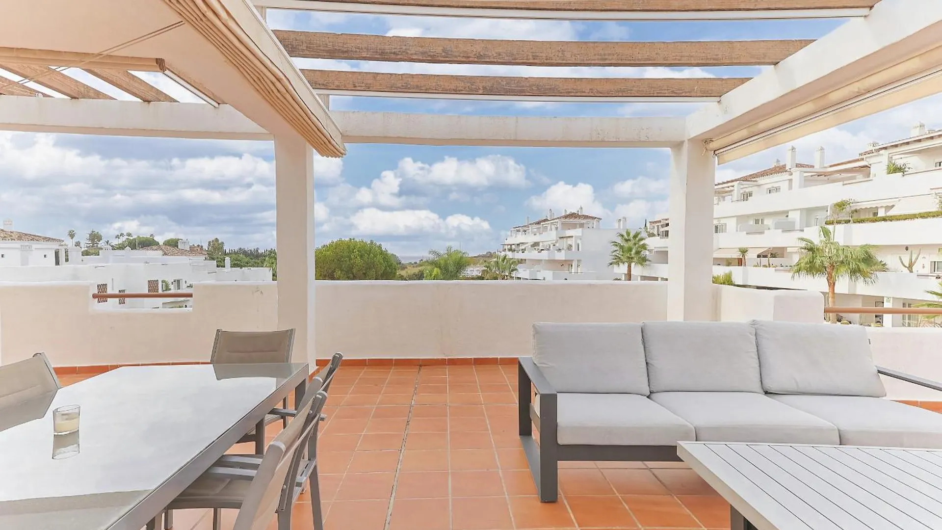 Penthouse Luny Apartment Estepona Spain