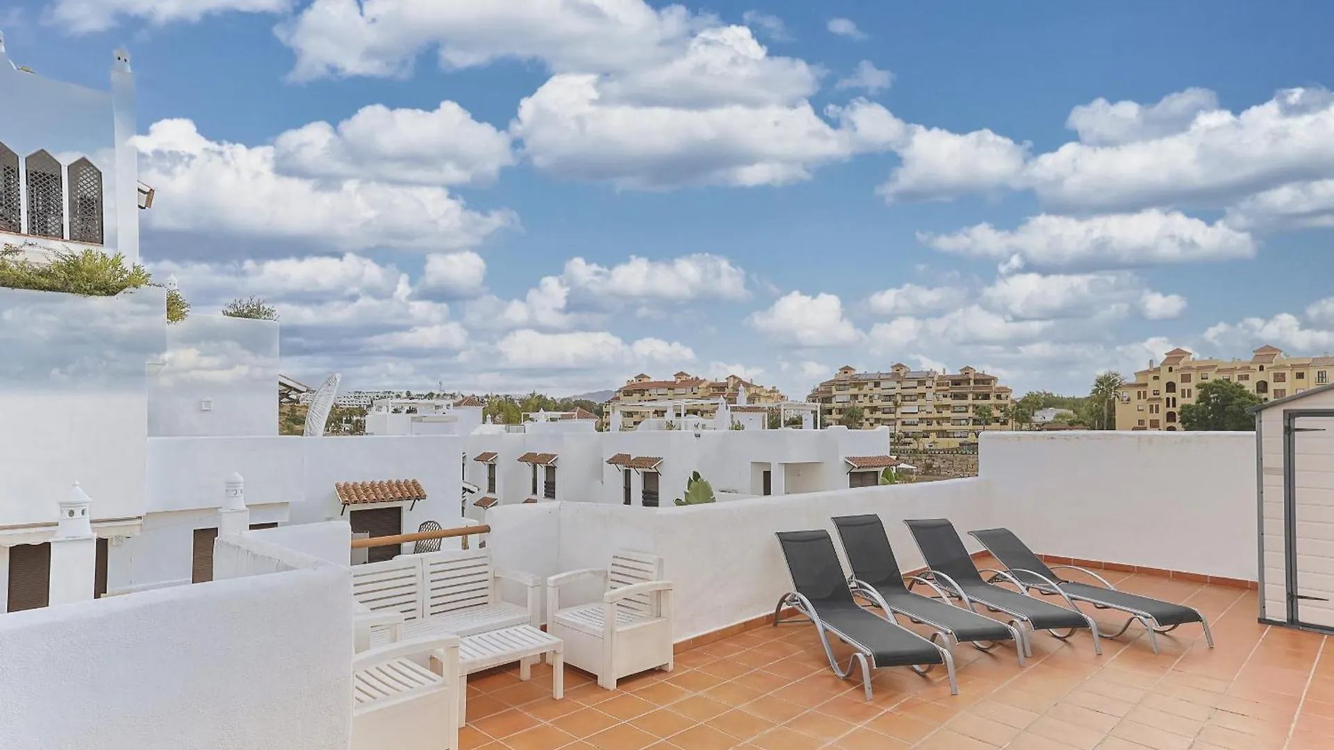 Penthouse Luny Apartment Estepona