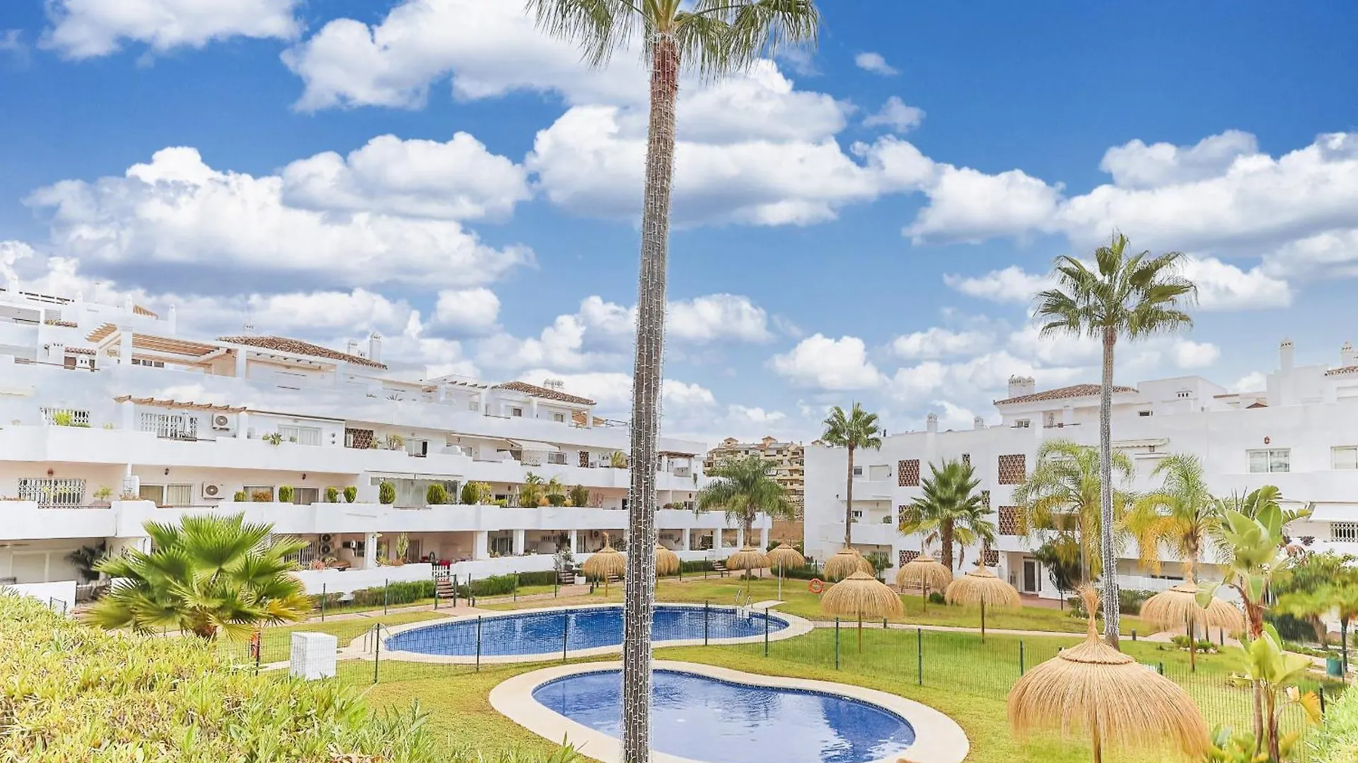 Penthouse Luny Apartment Estepona