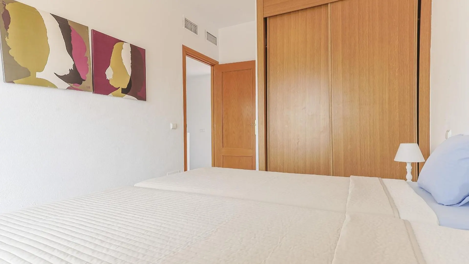 Penthouse Luny Apartment Estepona 0*,