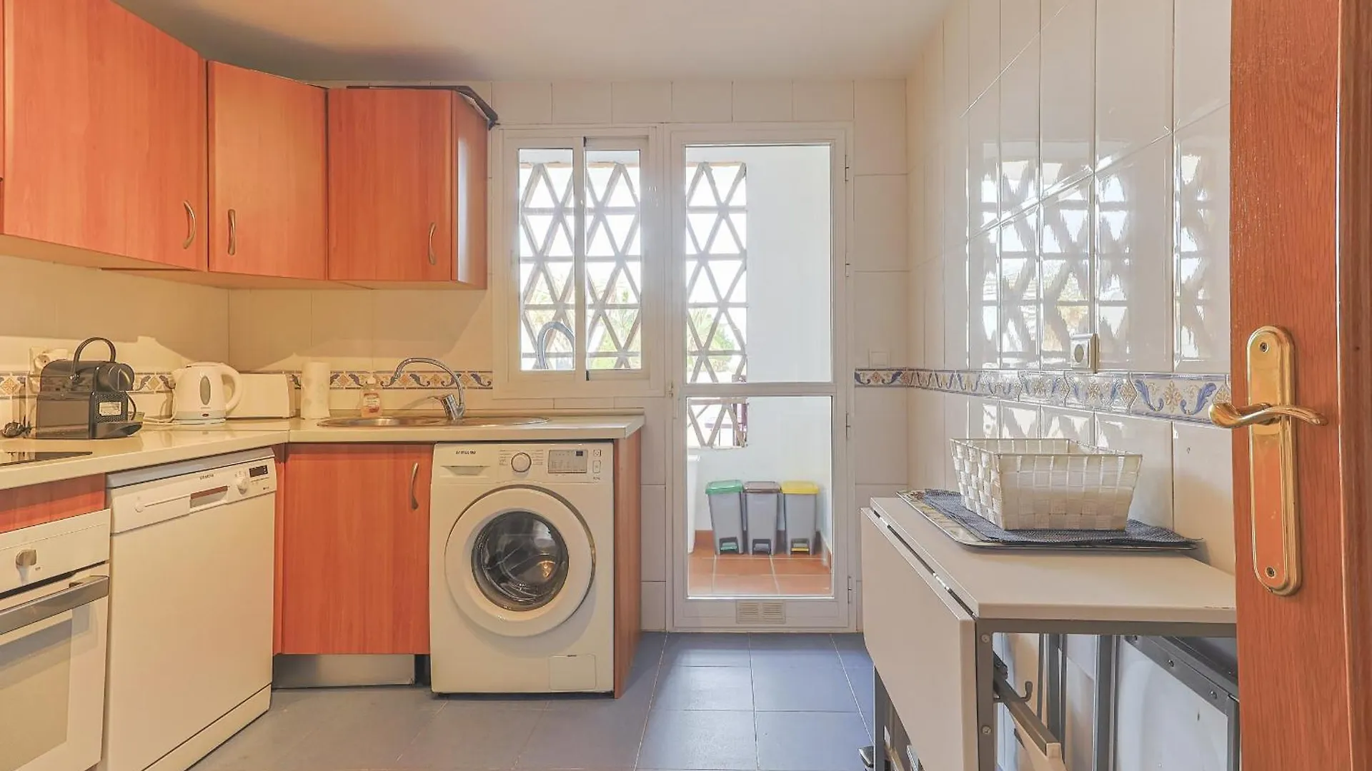 Penthouse Luny Apartment Estepona 0*,  Spain